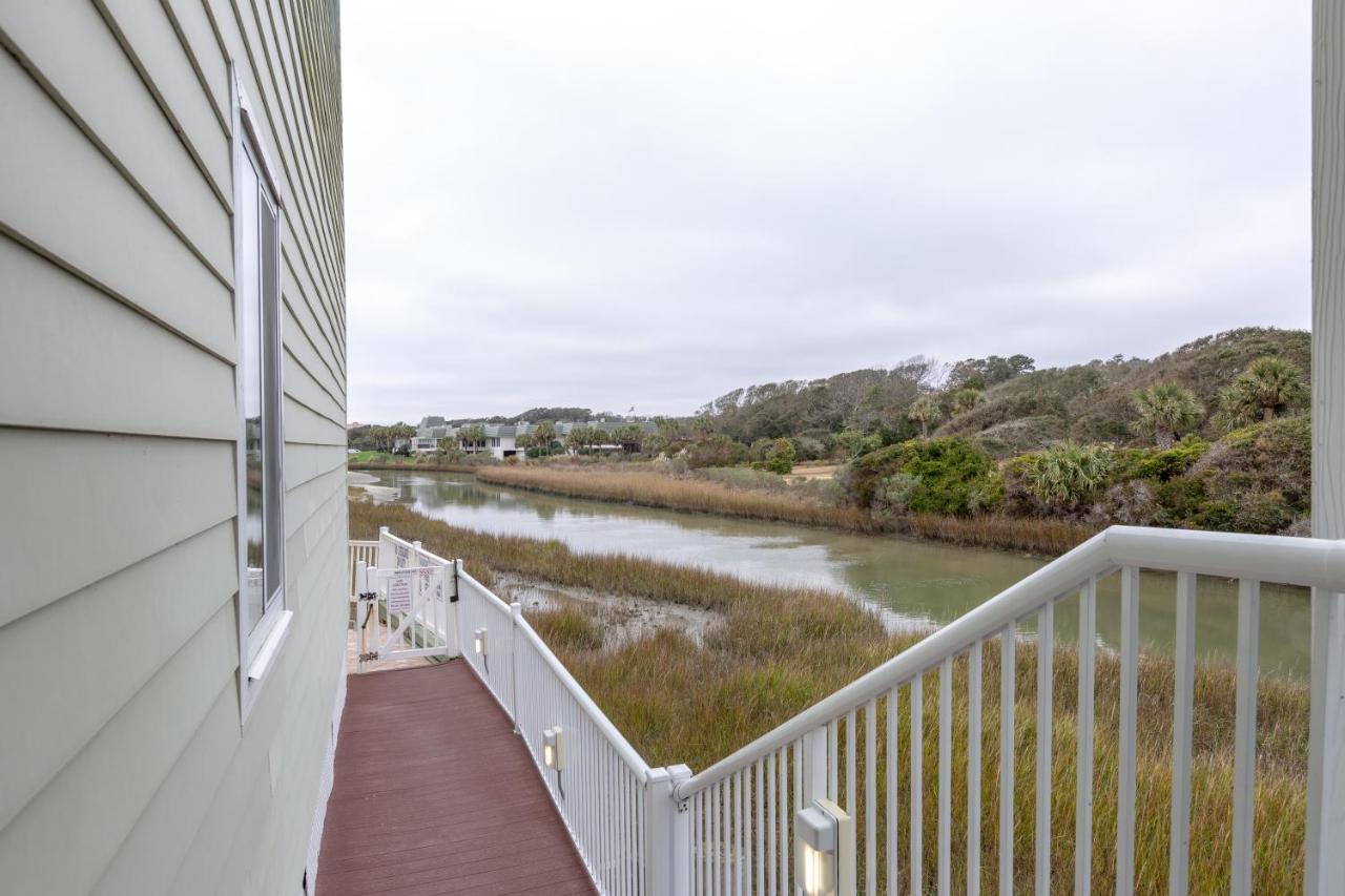 Sands Beach Club Briarcliffe Acres Exterior foto